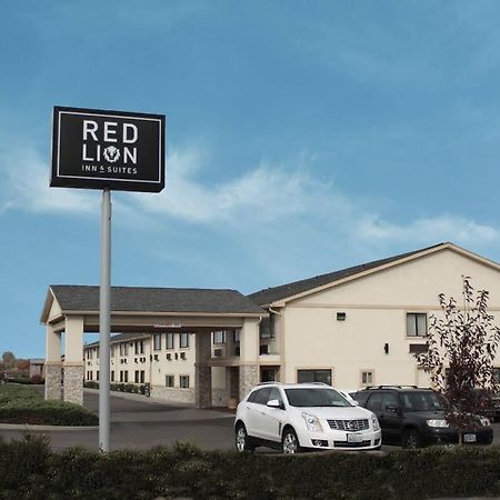 Red Lion Inn & Suites Ontario Extérieur photo