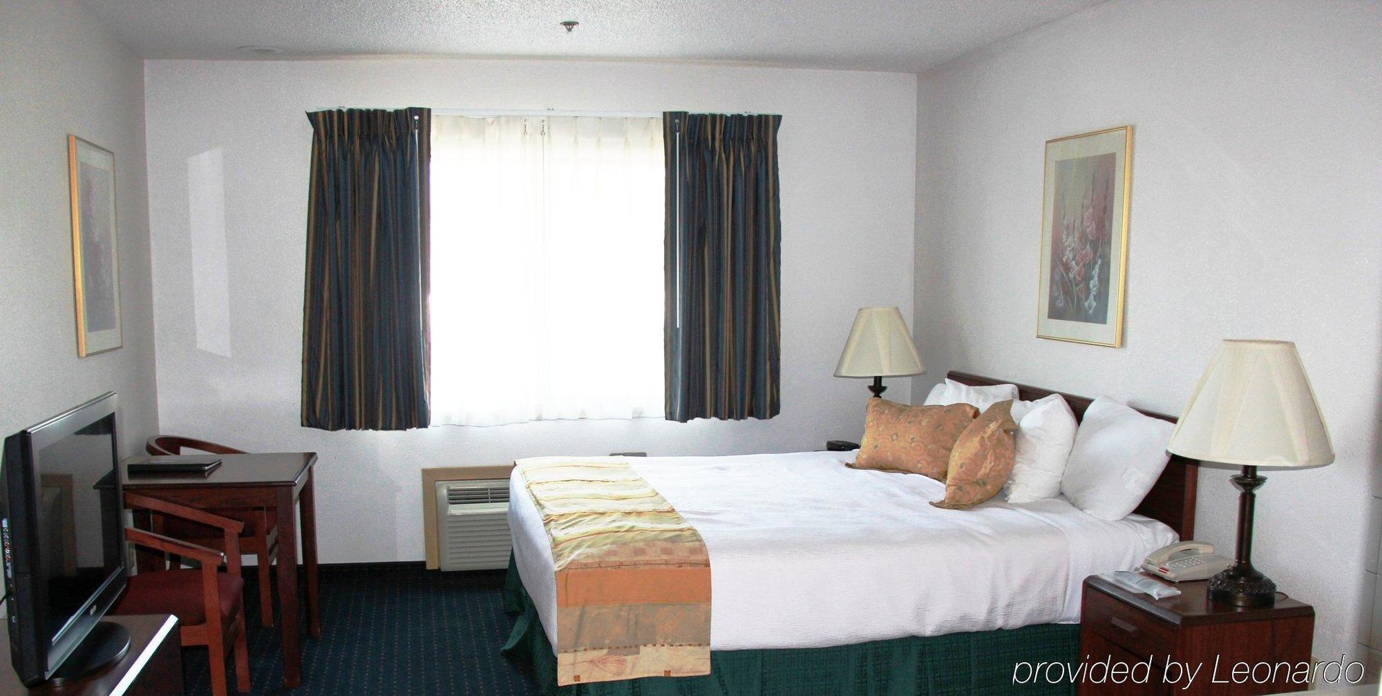 Red Lion Inn & Suites Ontario Extérieur photo